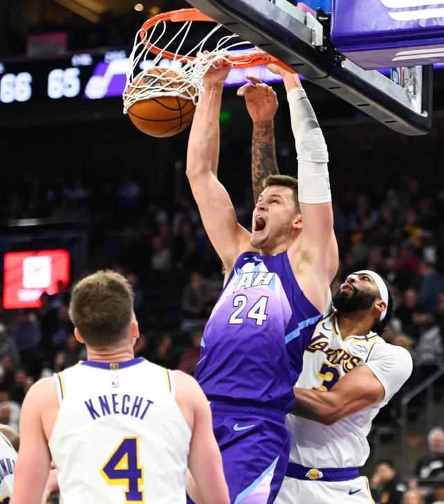 清晨突围战来临;犹他爵士围绕德甲官宣签约;引发热议;年轻球员得到机会(突围145集分集介绍) 清晨突围战来临;犹他爵士围绕德甲官宣签约;引发热议;年轻球员得到机会(突围145集分集介绍)