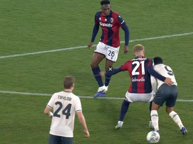 lol最新客户端下载-拉齐奥迎意大利杯关键赛，窗口期防线松动，压力陡增，身体对抗强度拉满