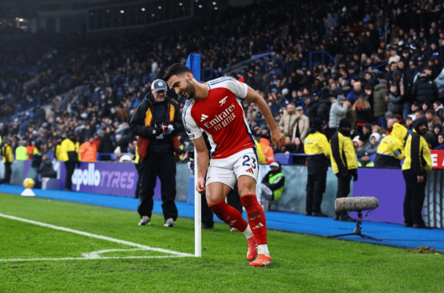 lol下载-窗口期法甲焦点战，阿森纳扳平良机，压力陡增，赛程密集仍需轮换的简单介绍